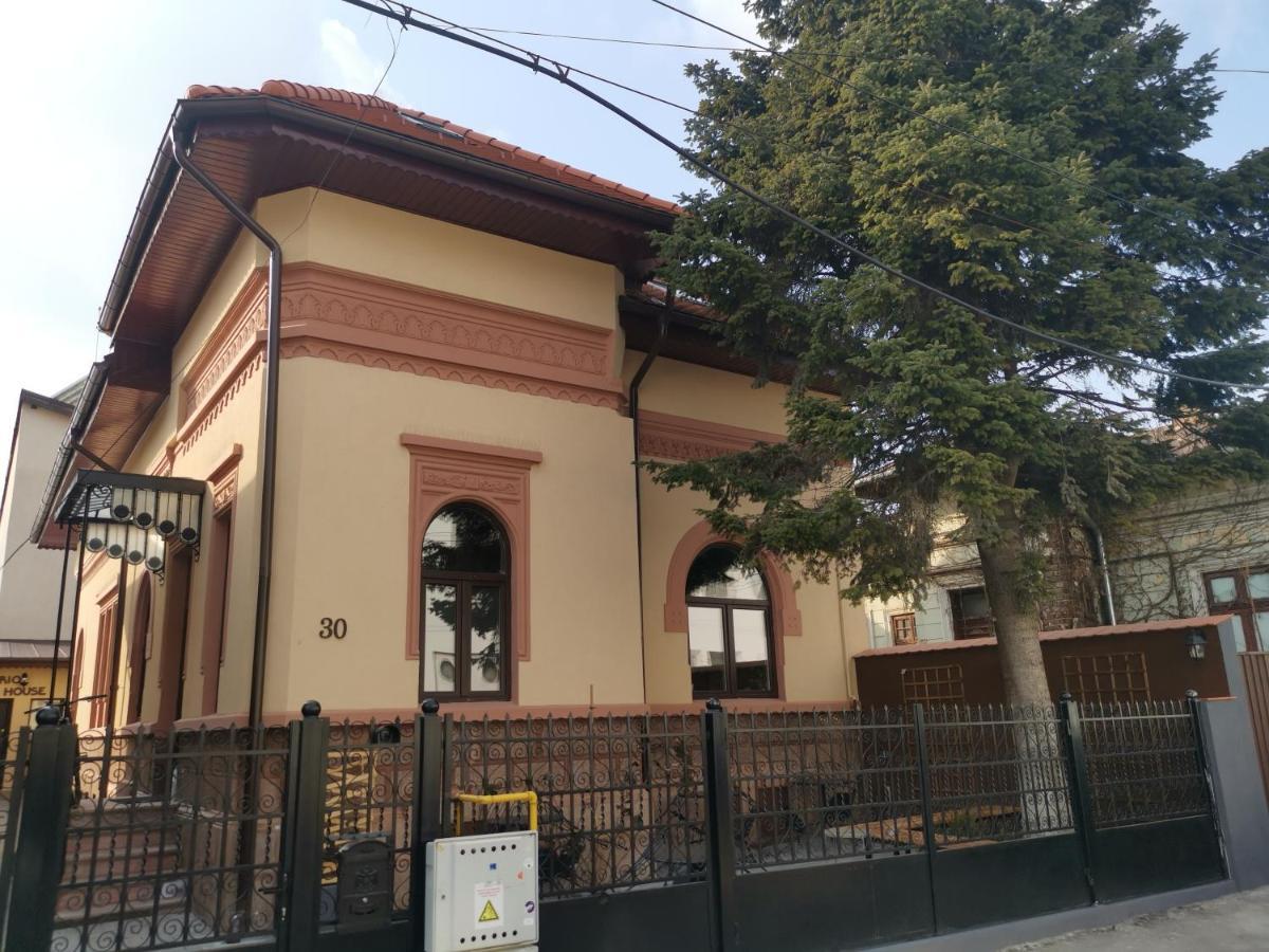 Апартаменти Erbario House Бухарест Екстер'єр фото